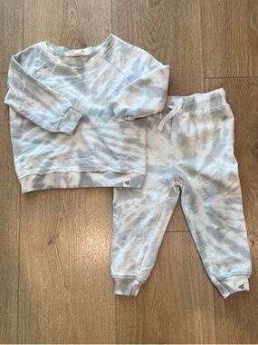 Kids Light Storm Gray Tie-Dye Jogger Set - Sweatshirt & Sweatpants